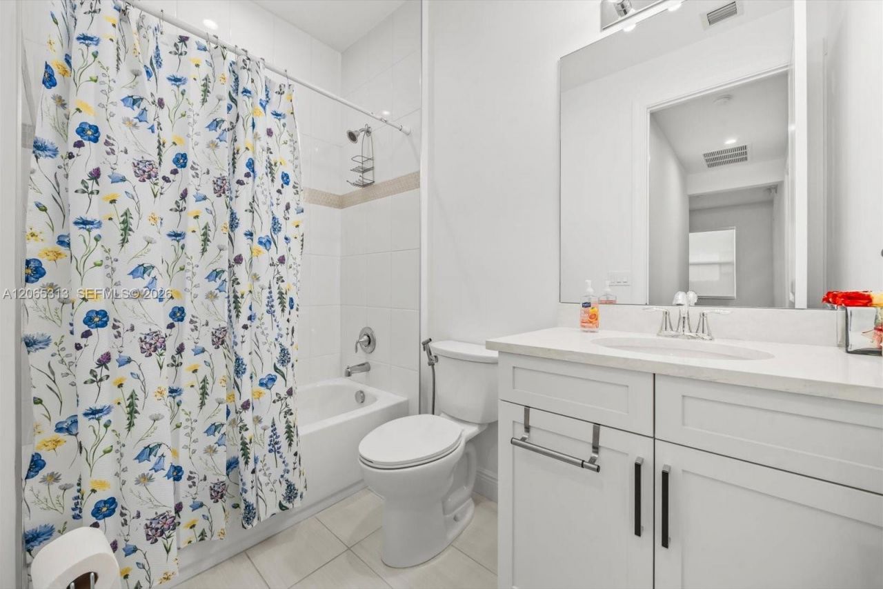 27033 SW Viterbo Way, Port Saint Lucie, FL 34986 Photo
