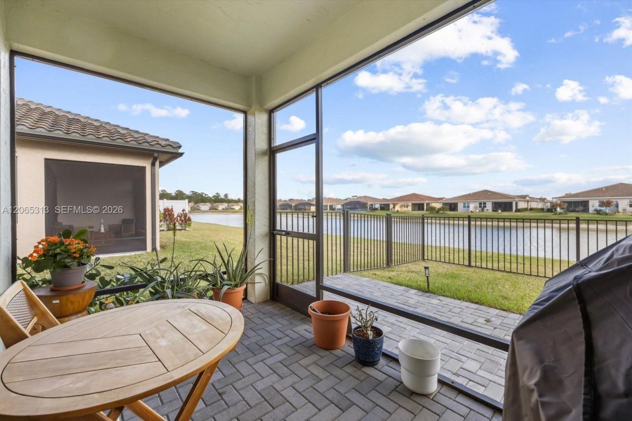 27033 SW Viterbo Way, Port Saint Lucie, FL 34986 Photo