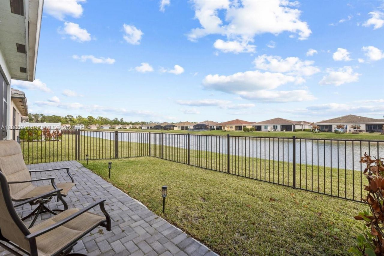 27033 SW Viterbo Way, Port Saint Lucie, FL 34986 Photo