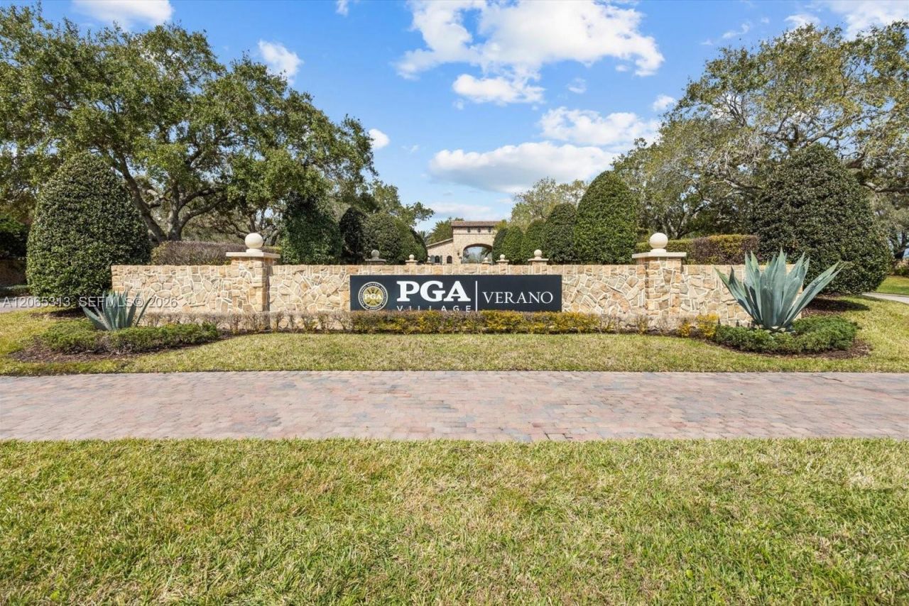 27033 SW Viterbo Way, Port Saint Lucie, FL 34986 Photo