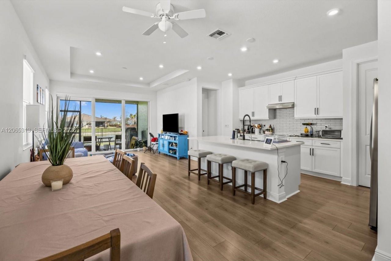 27033 SW Viterbo Way, Port Saint Lucie, FL 34986 Photo