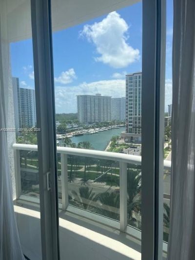 15901 Collins Ave, Unit 604, Sunny Isles Beach, FL 33160 Photo