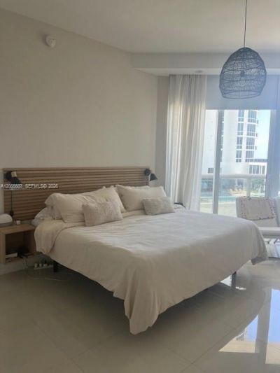 15901 Collins Ave, Unit 604, Sunny Isles Beach, FL 33160 Photo