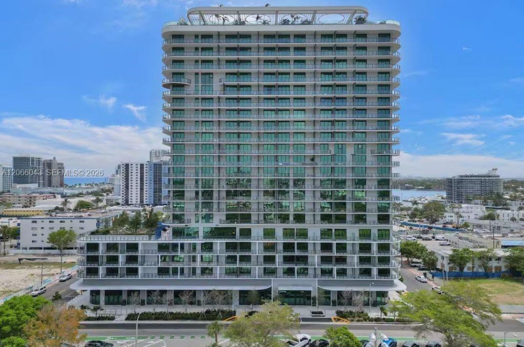 580 72nd St , Unit 1203, Miami Beach, FL 33141 Photo