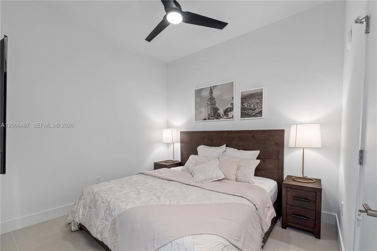 159 NE 6th St , Unit 5103, Miami, FL 33132 Photo