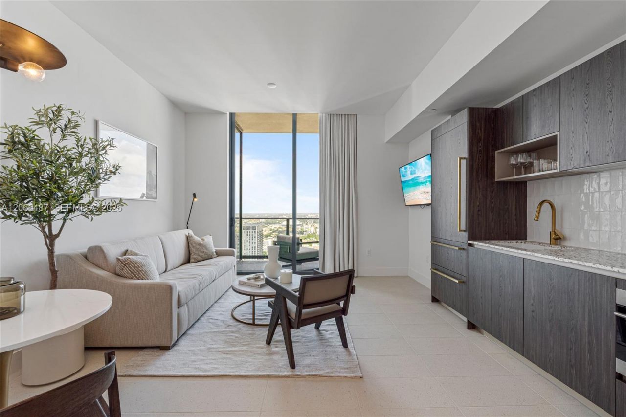 159 NE 6th St , Unit 5103, Miami, FL 33132 Photo