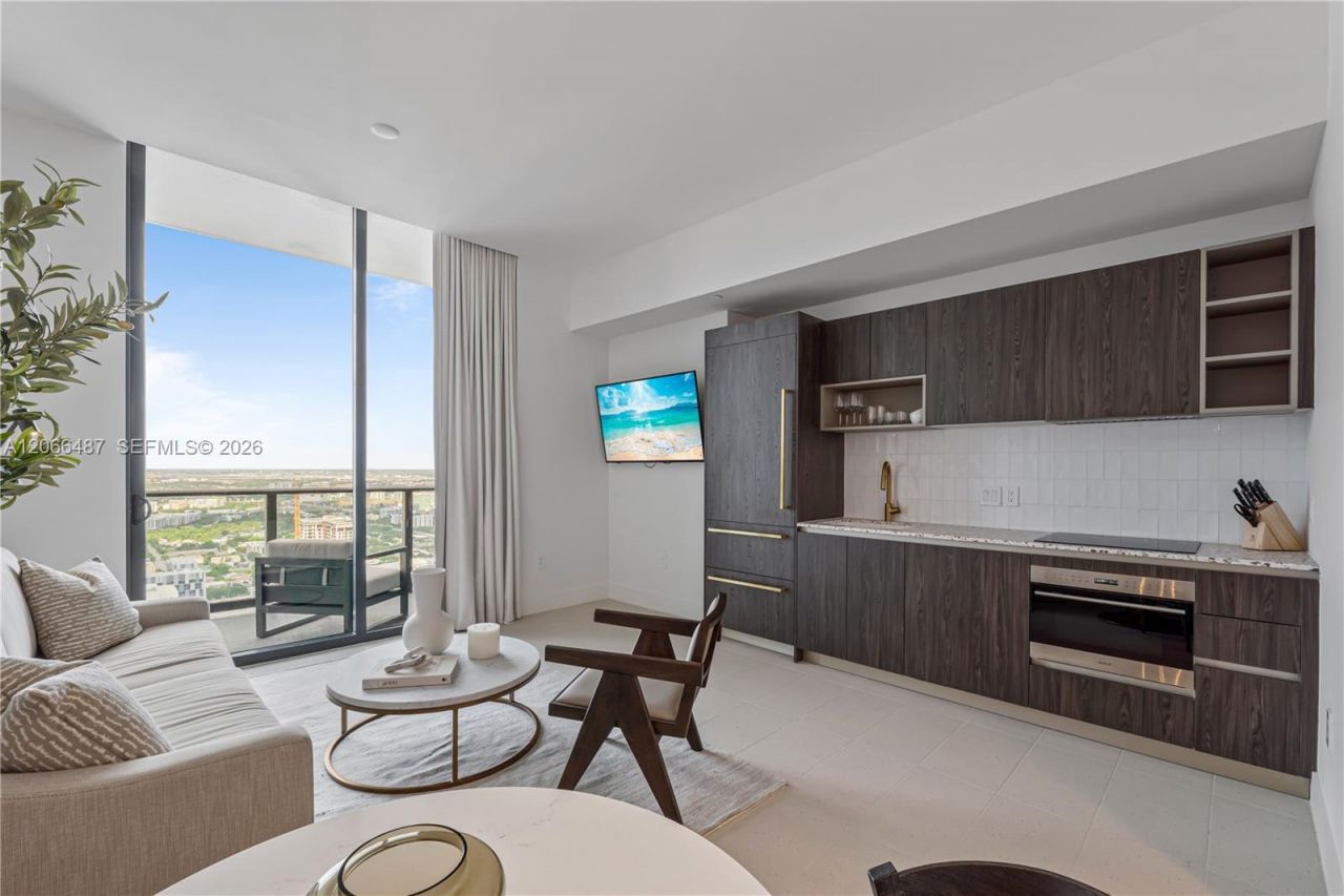 159 NE 6th St , Unit 5103, Miami, FL 33132 Photo