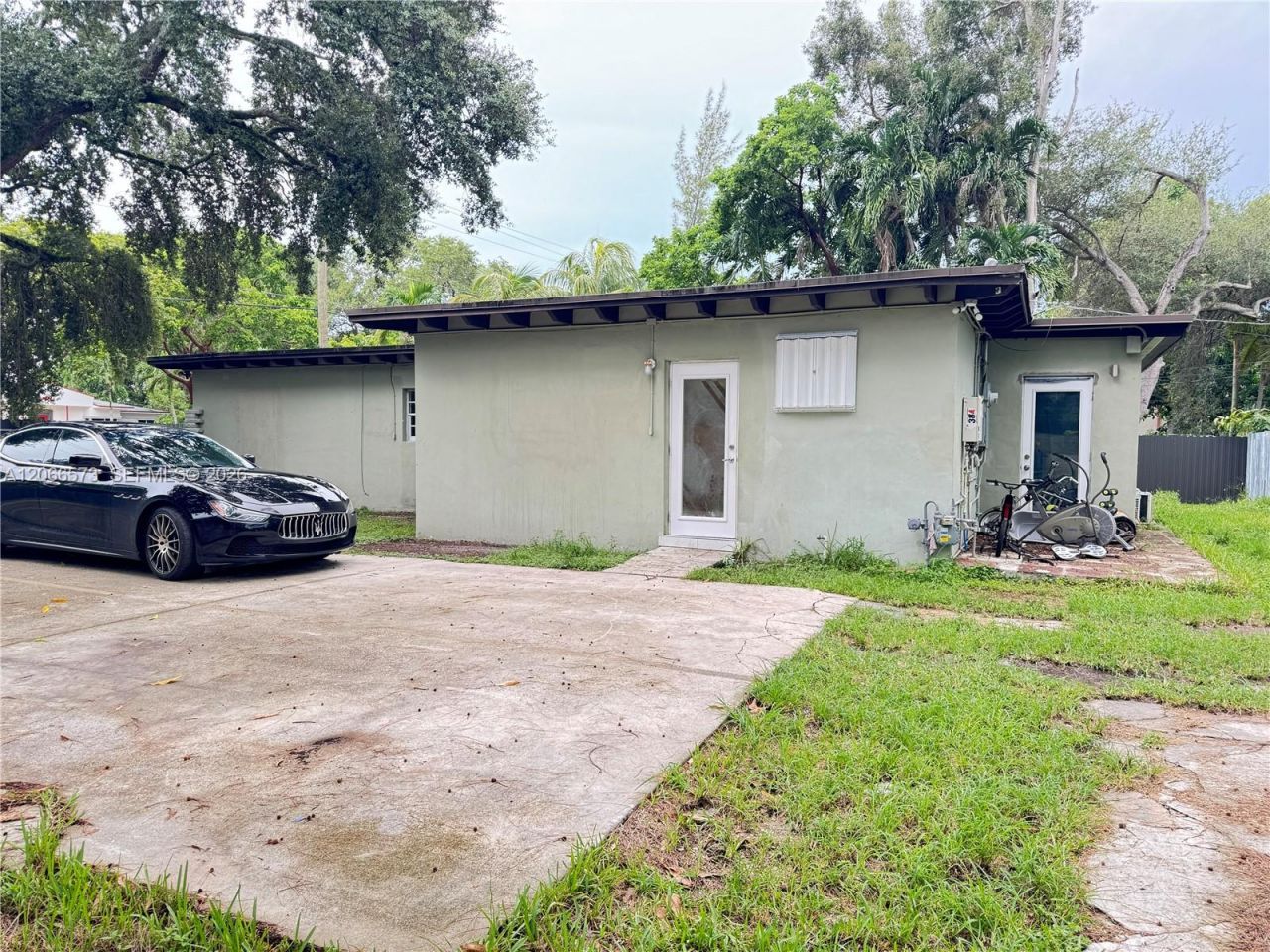 1543 NE 144th St, Unit 1, Miami, FL 33161 Photo