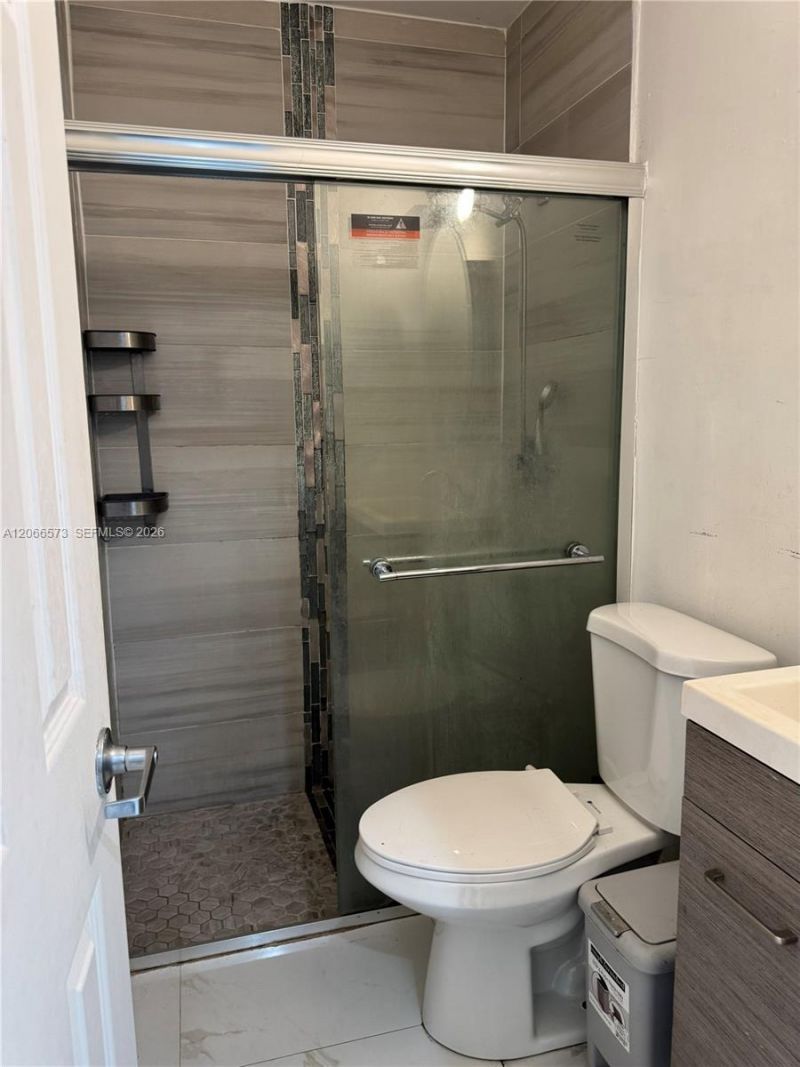 1543 NE 144th St, Unit 1, Miami, FL 33161 Photo