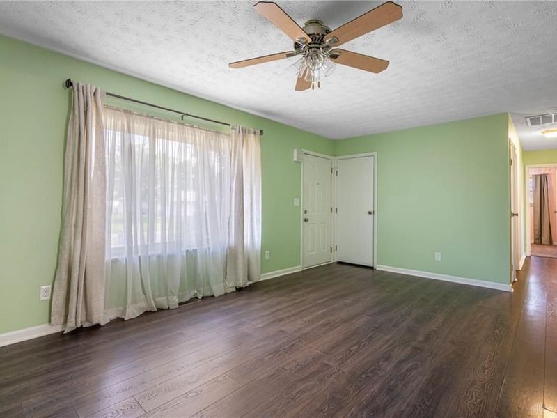 7606 Washington Park Drive, Dayton, OH 45459 Photo 3