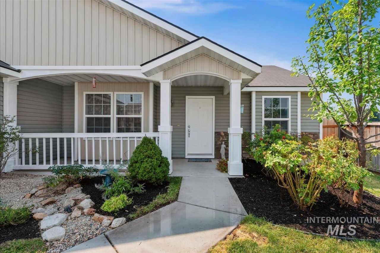 9431 W Idlewood Dr., Boise, ID 83709 Main Photo