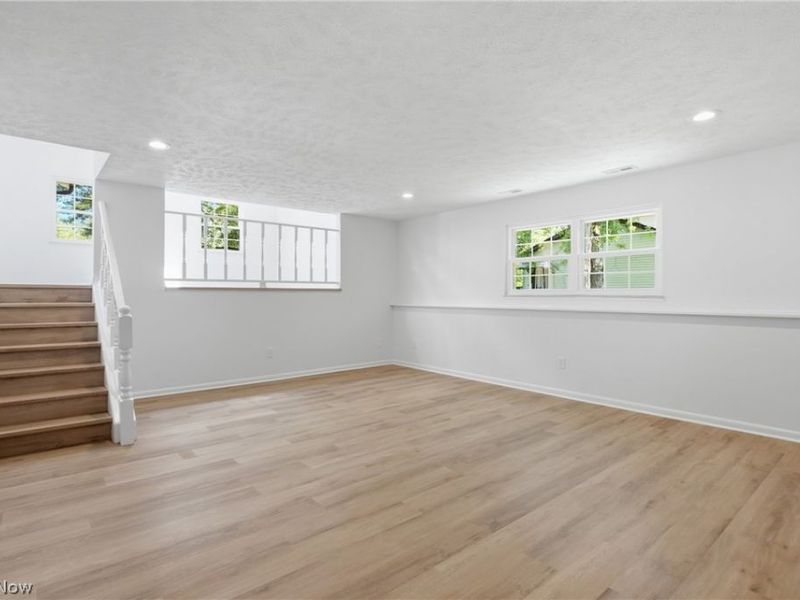 30960 Miles Road, Solon, OH 44139 Photo 21