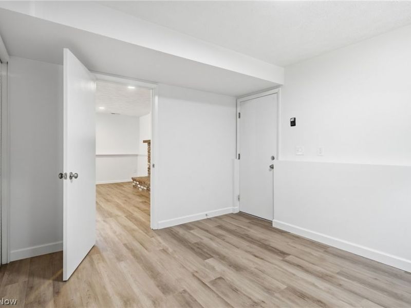 30960 Miles Road, Solon, OH 44139 Photo 23