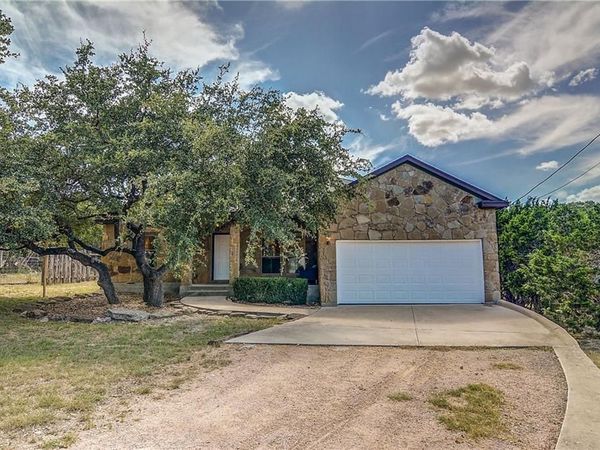 17106 Oak Cliff CIR, Dripping Springs, TX 78620