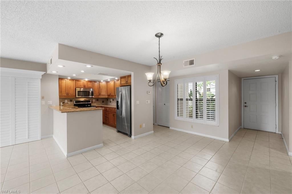 14790 Eagle Ridge Dr, Unit 101, Fort Myers, FL 33912 Photo