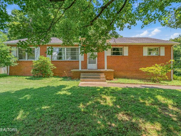 1812 E Governor John Sevier Hwy, Knoxville, TN 37920