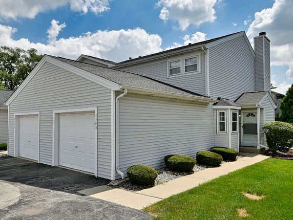 230 N Walnut Street , Unit D, Bensenville, IL 60106