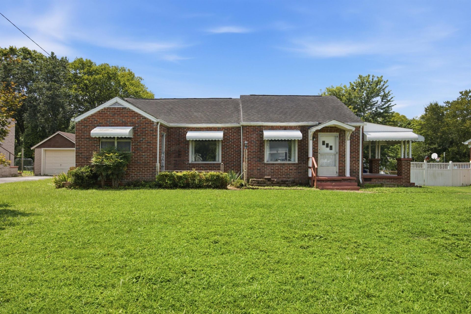 8 Ormand Drive, Chattanooga, TN 37415 Main Photo