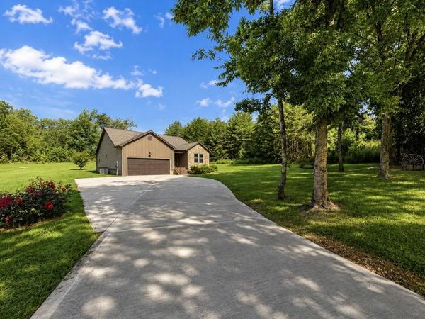 55 Skyline Heights, LaFayette, GA 30728