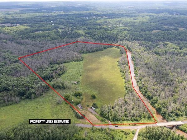 4914 S Finn Road, Superior, WI 54880