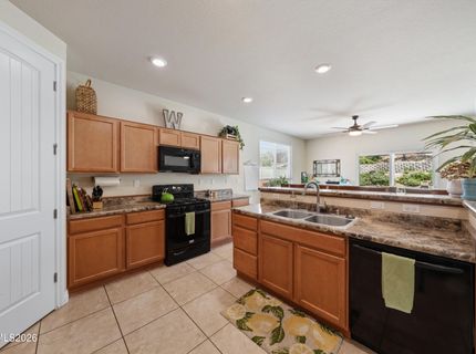 18212 Polar Bear Court, Reno, NV 89508 Photo