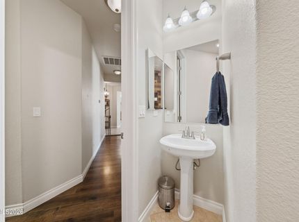 18212 Polar Bear Court, Reno, NV 89508 Photo