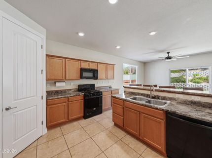 18212 Polar Bear Court, Reno, NV 89508 Photo