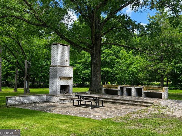 5 Adams Road, Union Point, GA 30669