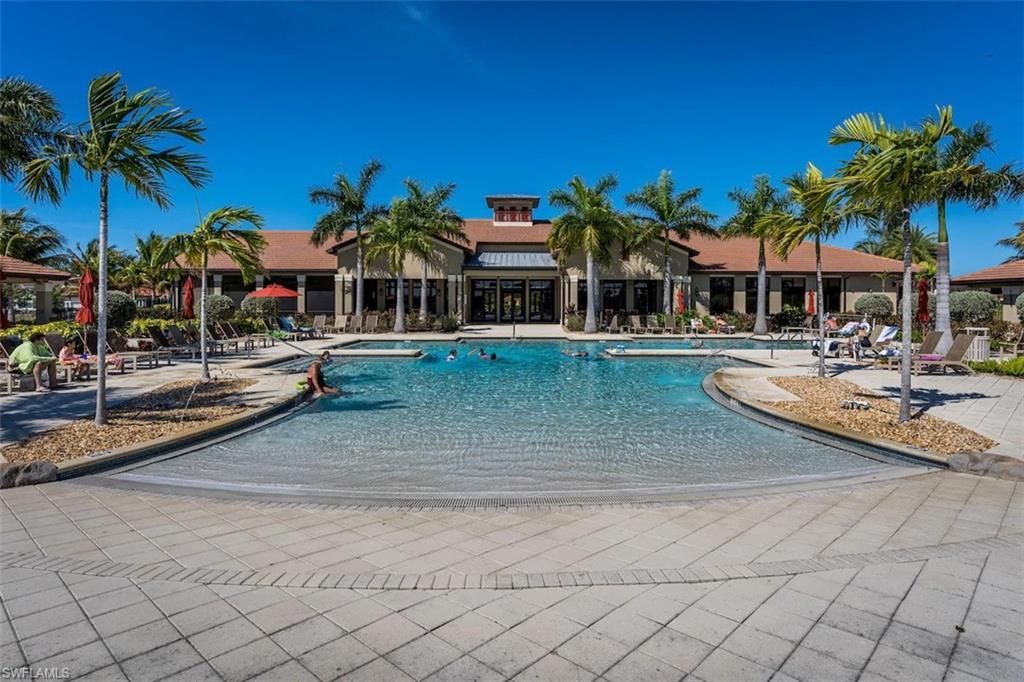 1325 Oceania Dr N, Unit 6, Naples, FL 34113 Photo