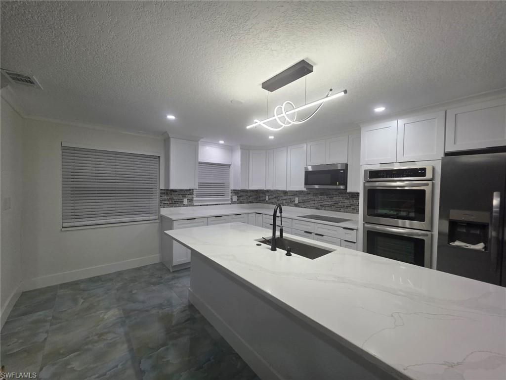1736 Colorado Ave Ne, Saint Petersburg, FL 33703 Photo