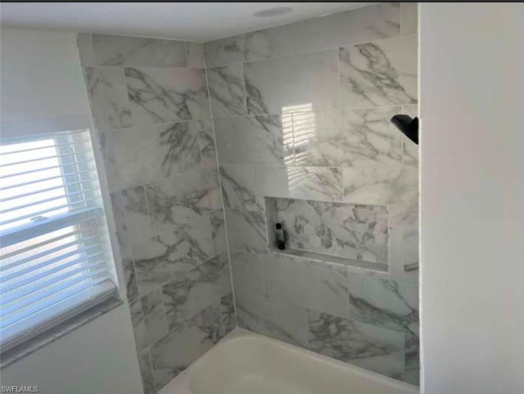 1736 Colorado Ave Ne, Saint Petersburg, FL 33703 Photo