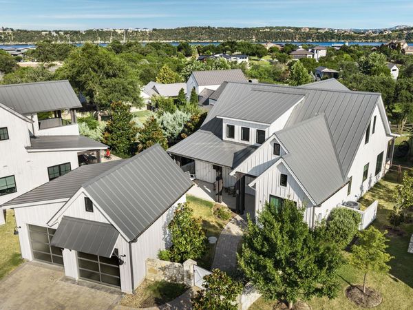19517 Flying J BLVD, Unit 2, Spicewood, TX 78669