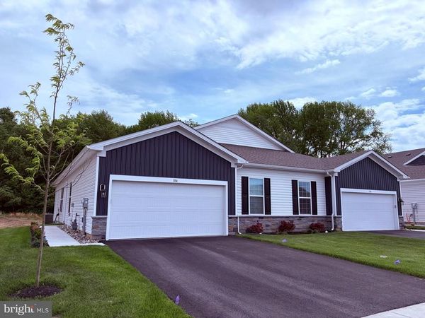 154 DELHAAS CIRCLE , BRISTOL, PA 19007