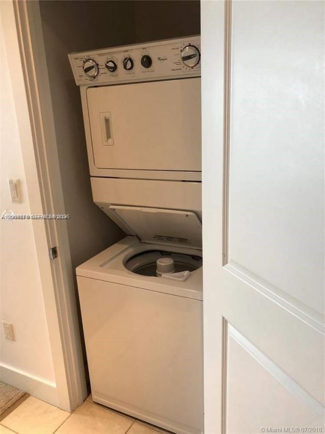 315 NE 3rd Ave, Unit 2009, Fort Lauderdale, FL 33301 Photo