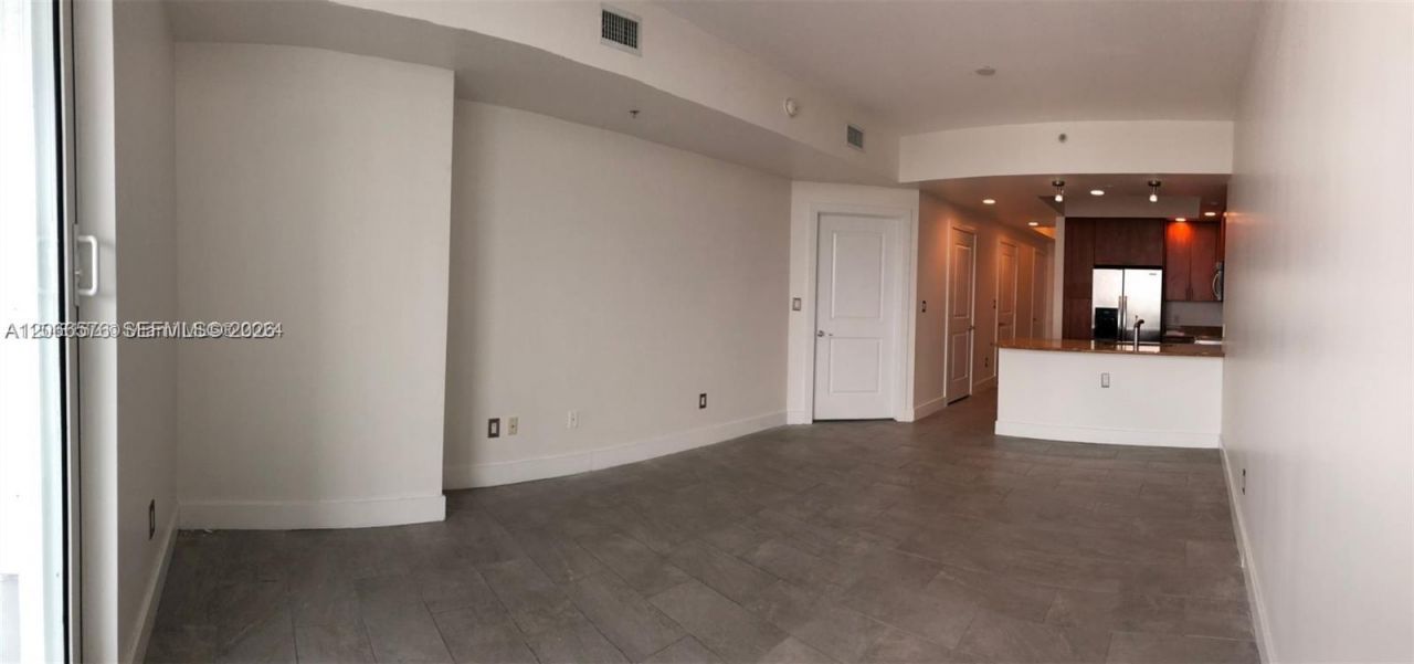 315 NE 3rd Ave, Unit 2009, Fort Lauderdale, FL 33301 Photo