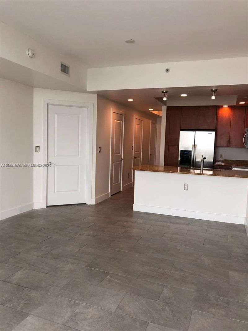 315 NE 3rd Ave, Unit 2009, Fort Lauderdale, FL 33301 Photo