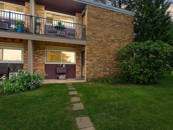 1320 Lore Lane, Unit 2-114, Lombard, IL 60148