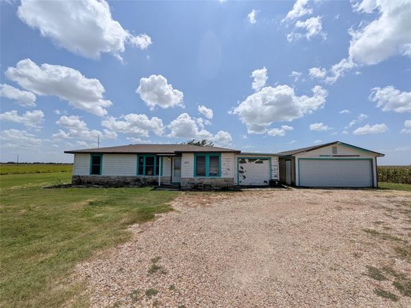 1401 N Highway 95 Highway, Granger, TX 76530