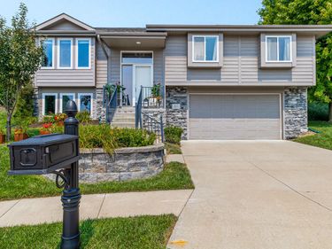 412 SABRINA Circle, COUNCIL BLUFFS, IA 51503
