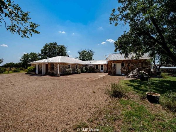 128 County Road 104, Roby, TX 79543