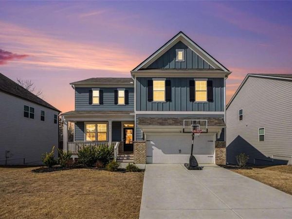 7576 Jennadee Drive, Fairburn, GA 30213