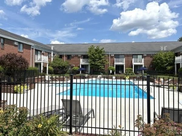 760 Farm Road, Unit 209, Marlborough, MA 01450
