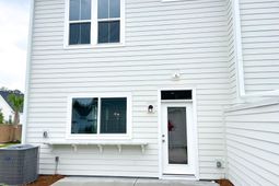 432 Swaying Pine Lane photo 4