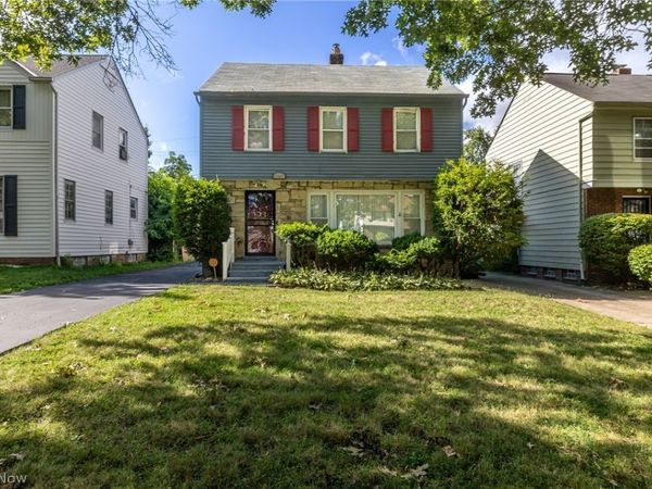 17004 Stockbridge Avenue , Cleveland, OH 44128