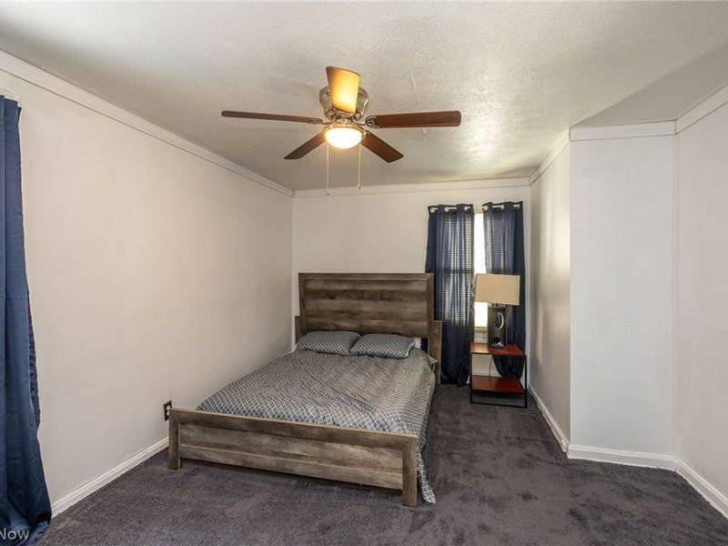 17004 Stockbridge Avenue, Cleveland, OH 44128 Photo 18