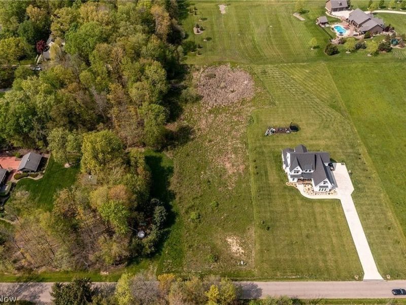 3476 W Calla Road, Canfield, OH 44406 Photo 3