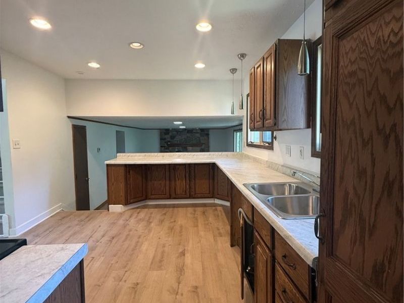 6580 Forest Glen Avenue, Solon, OH 44139 Photo 3