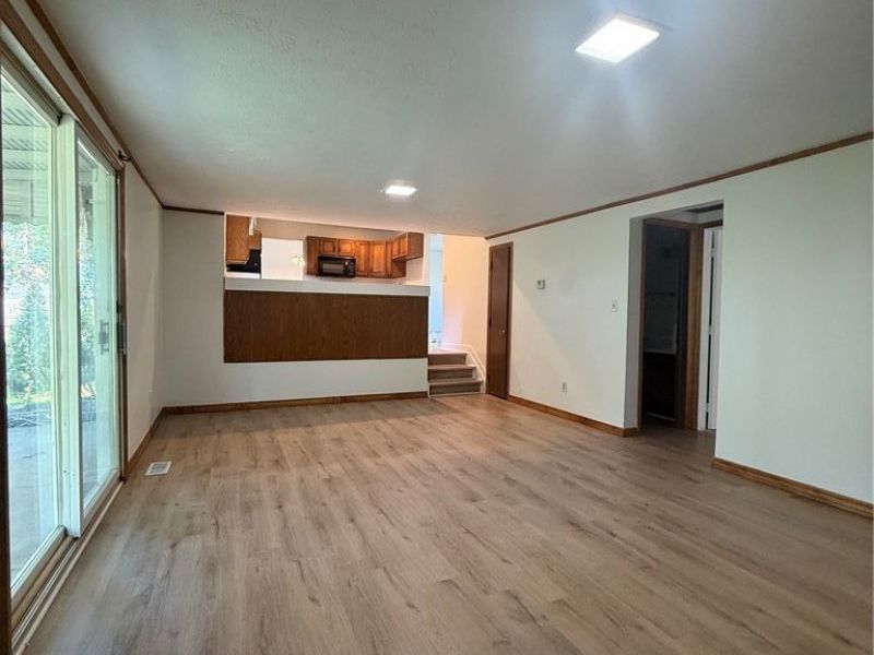 6580 Forest Glen Avenue, Solon, OH 44139 Photo 8