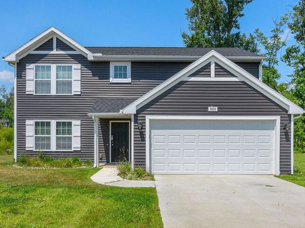 2772 Plover Drive SE, Kentwood, MI 49508