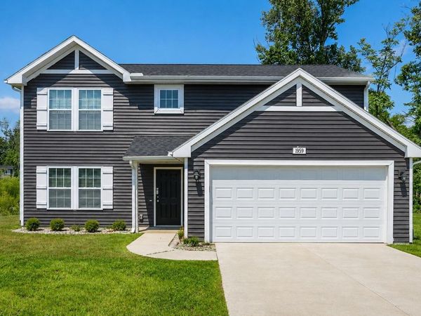 2772 Plover Drive SE, Kentwood, MI 49508